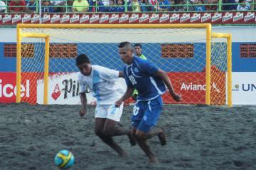 GUATEMALA CAYO ANTE EL SALVADOR Y SE UBICA EN TERCER LUGAR DE LA COPA UNCAF