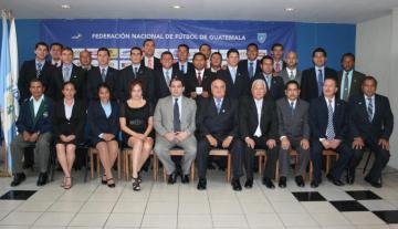 COMISION DE ARBITROS REALIZARA ACTO DE ENTREGA DE GAFETES FIFA 2014