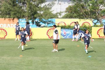 SELECCION PREOLIMPICA FEMENINA - CONVOCATORIA DE 09 AL 11 DE DICIEMBRE DE 2015