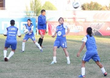 PRE SELECCION MAYOR FEMENINA CONVOCATORIA 26 Y 27 DE NOVIEMBRE DE 2012