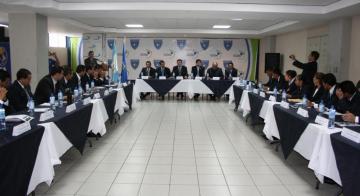 FIFA IMPARTIRA CURSO FUTURO III PARA ARBITROS ELITE DE GUATEMALA 2015