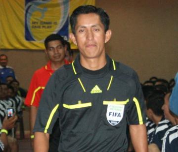 HERMENERITO LEAL RECIBE NOMBRAMIENTO PARA LA COPA MUNDIAL SUB 17 DE FIFA