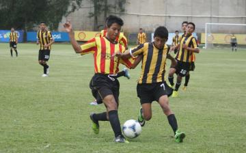 GRAN CIERRE DE LOS CUARTOS DE FINAL DE JUEGOS DEPORTIVOS NACIONALES FEDEFUT 2014