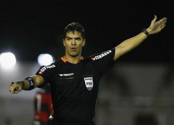 ARBITROS PARA AMISTOSO INTERNACIONAL PARAGUAY VS. GUATEMALA